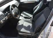 Opel Astra 8