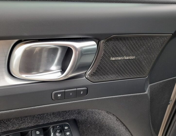 Volvo XC40 27