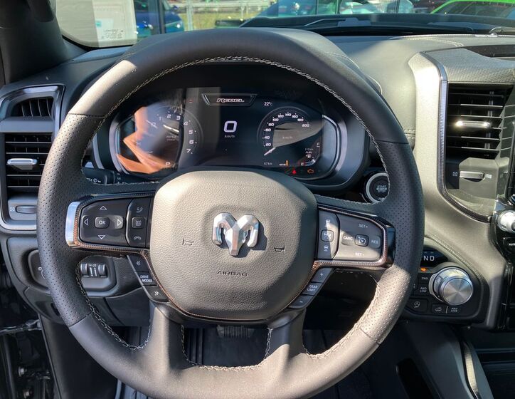 Dodge RAM 33