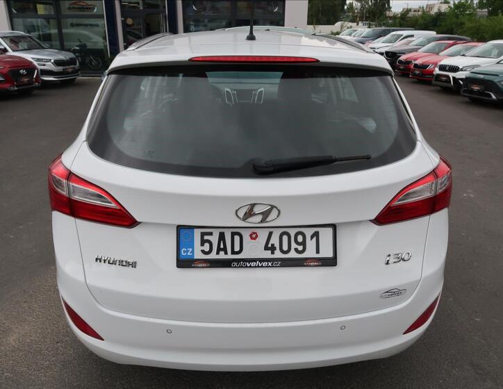 Hyundai i30 8