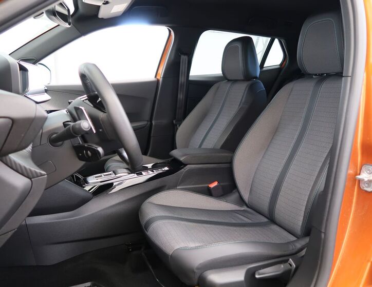 Peugeot 2008 13