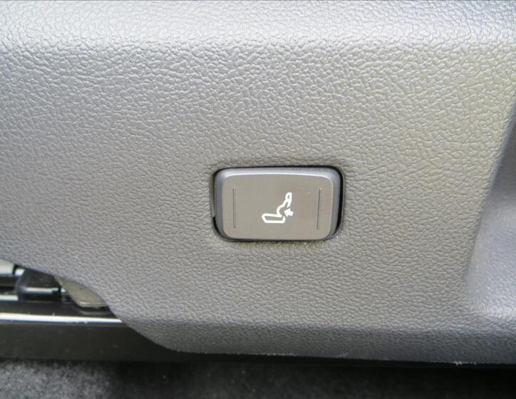 Toyota Corolla 14