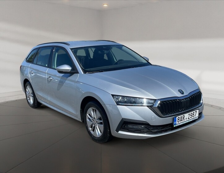 Škoda Octavia 1