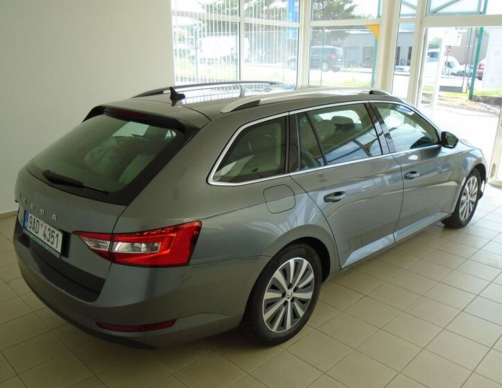 Škoda Superb 5