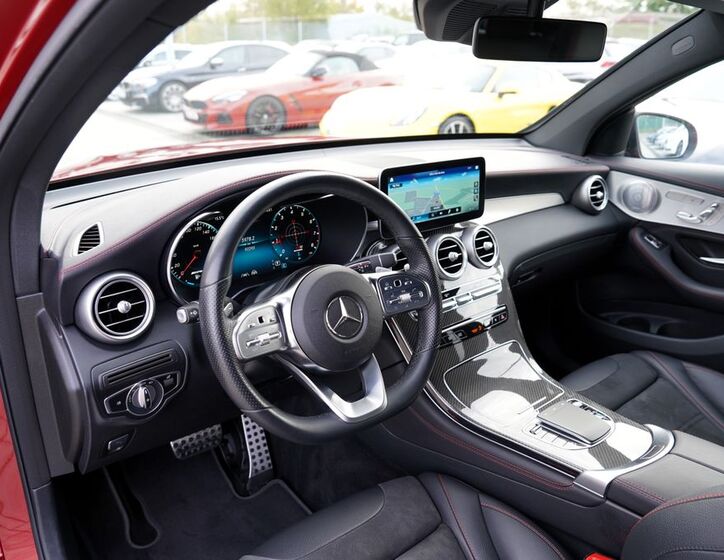 Mercedes-Benz GLC 26