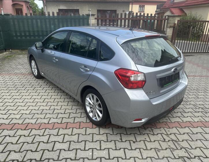 Subaru Impreza 7
