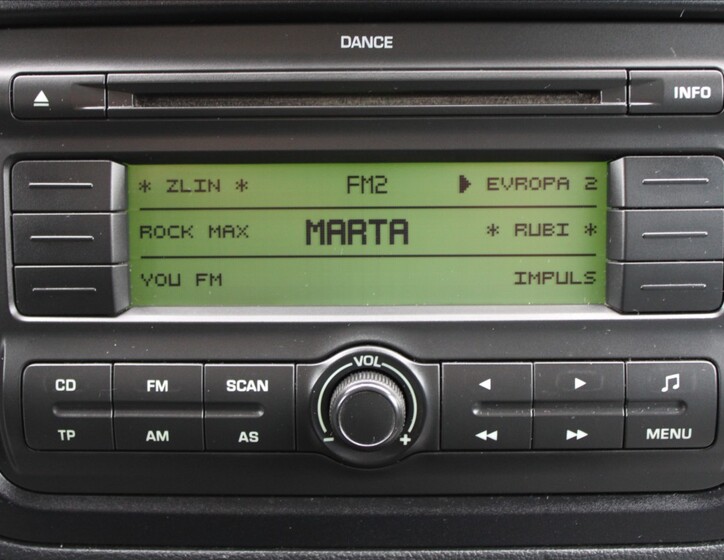 Škoda Roomster 12