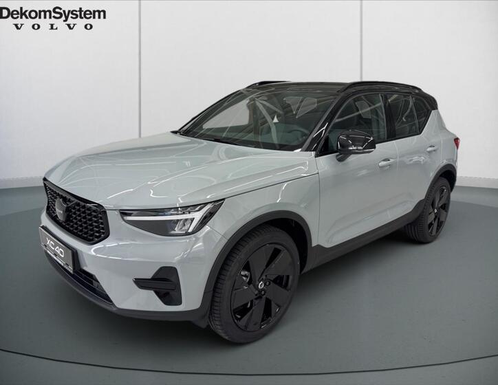 Volvo XC40 1