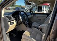 Volkswagen Touran 12
