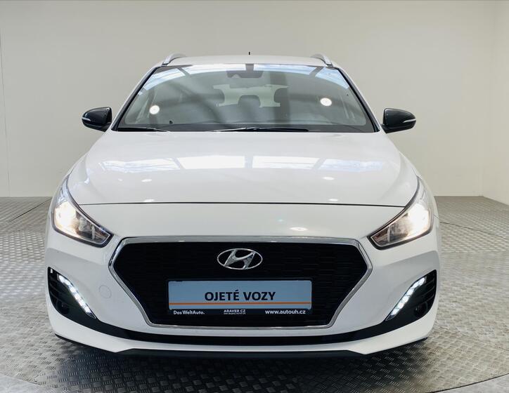 Hyundai i30 4