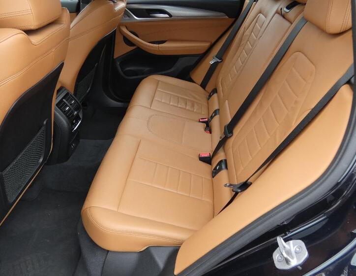 BMW X3 20