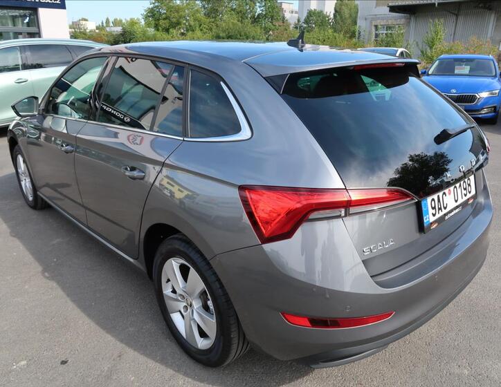 Škoda Scala 4
