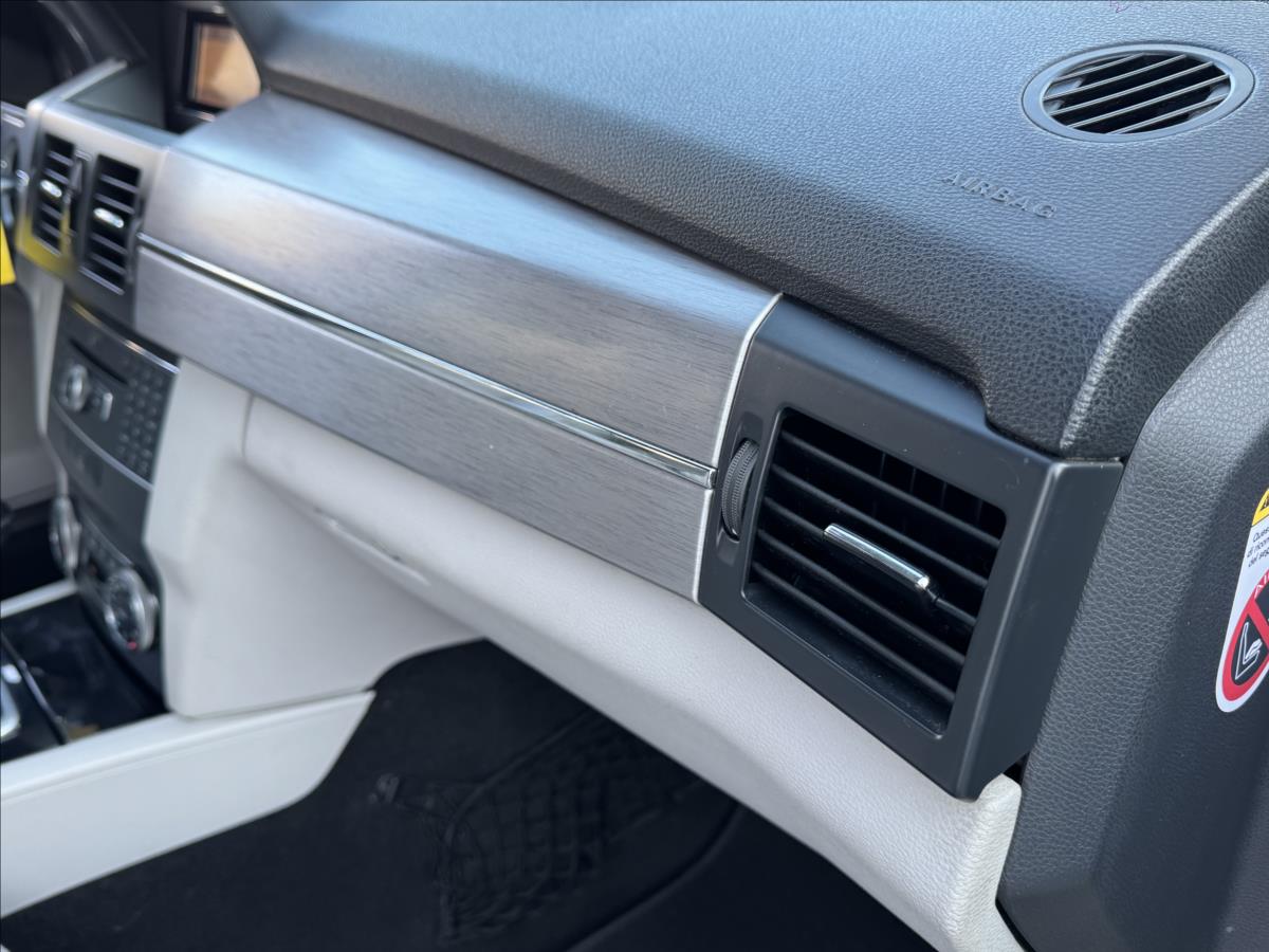Mercedes-Benz GLK