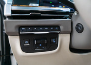 Cadillac Escalade 24