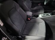 Volkswagen Golf 13