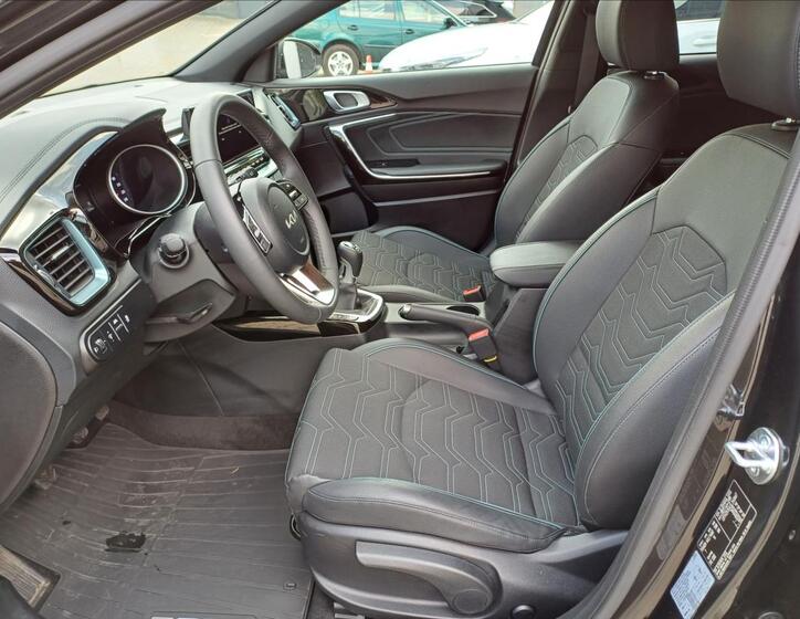 KIA Ceed 12