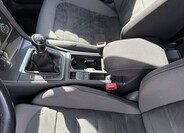 Volkswagen Golf 17
