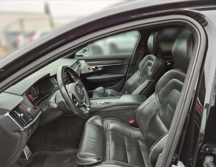 Volvo V90 7