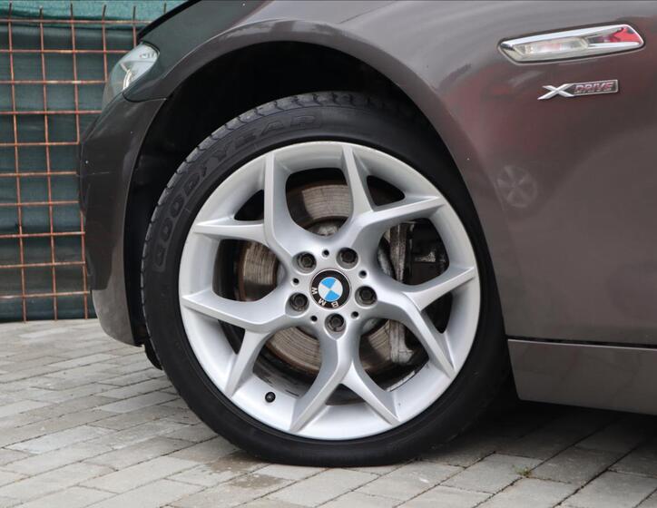 BMW Řada 5 30