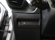 Peugeot 208 14
