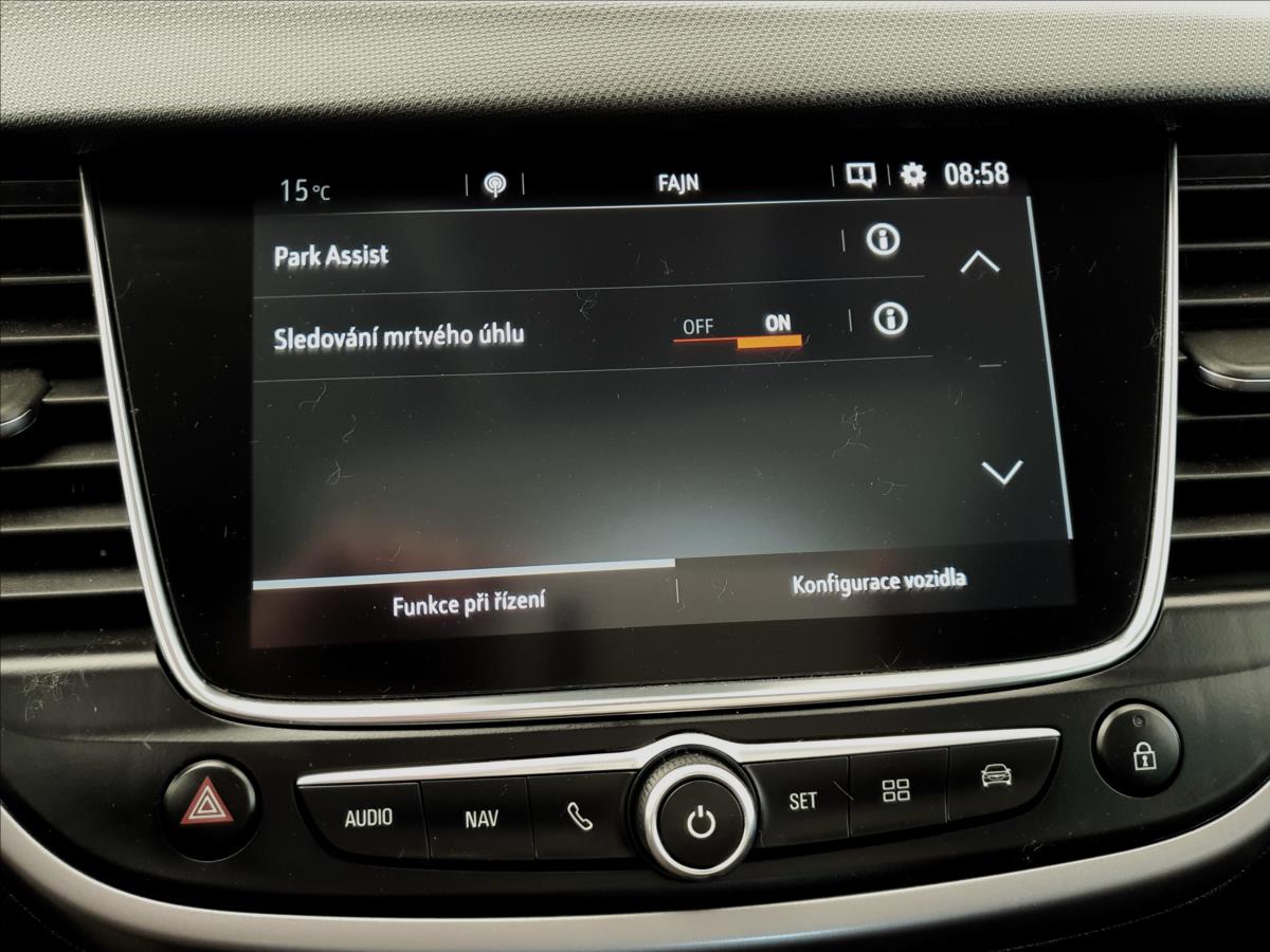Opel Crossland X