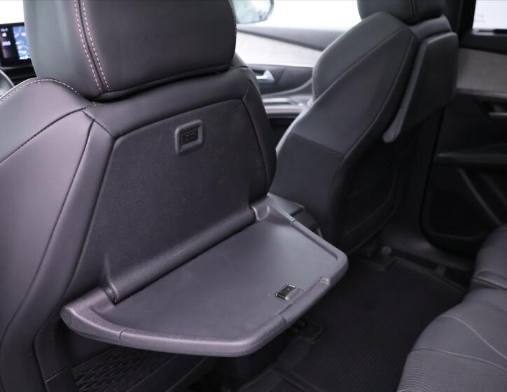 Peugeot 5008 40