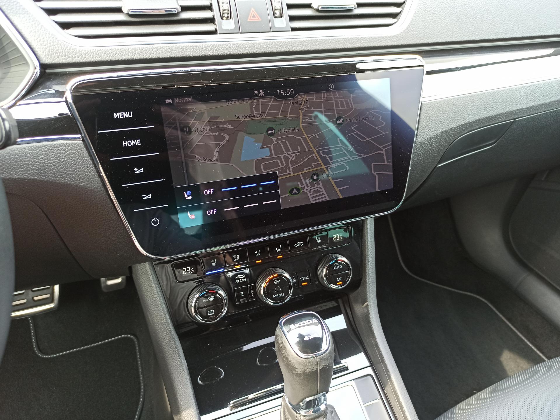Škoda Superb