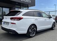 Hyundai i30 4