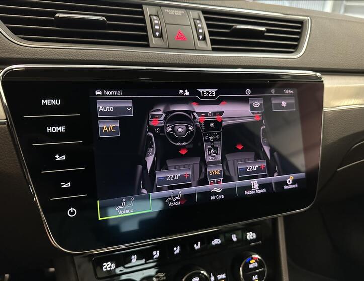 Škoda Superb 11