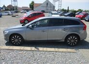 Volvo V60 8