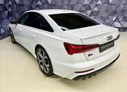 Audi S6 5