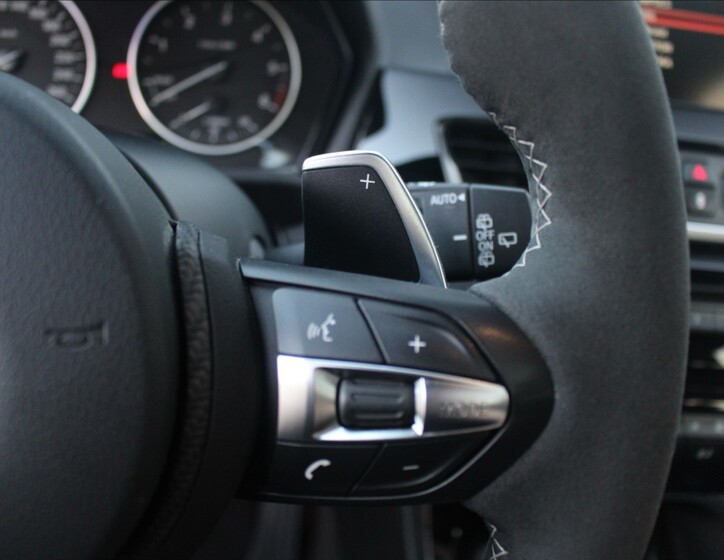BMW X1 21