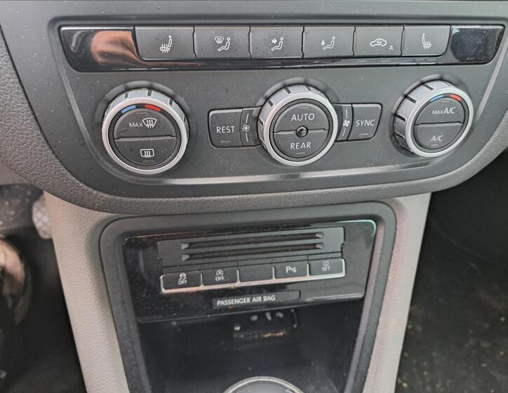 Seat Alhambra 17
