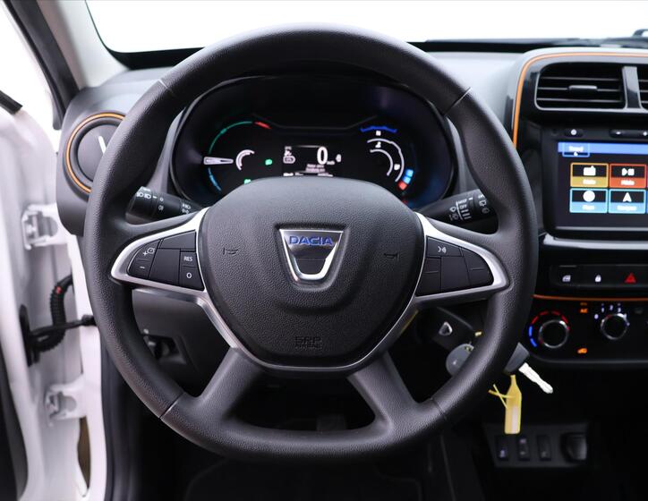 Dacia Spring 18