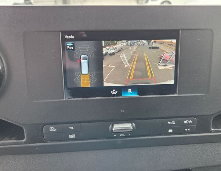Mercedes-Benz Sprinter 12