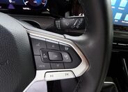 Volkswagen Golf 18