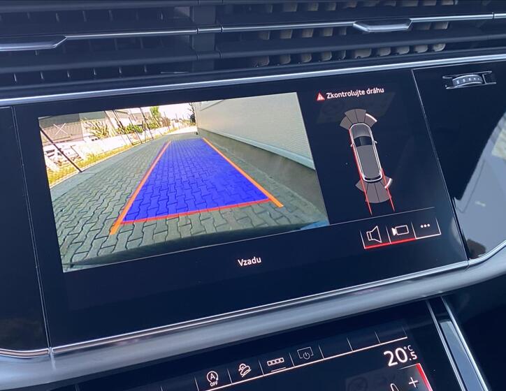 Audi Q7 34