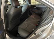 Toyota Corolla 16