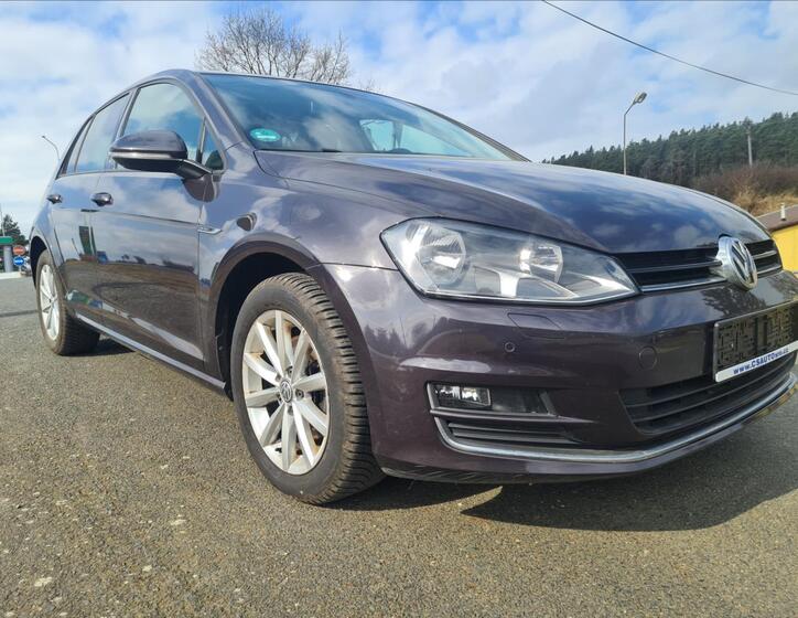 Volkswagen Golf 1