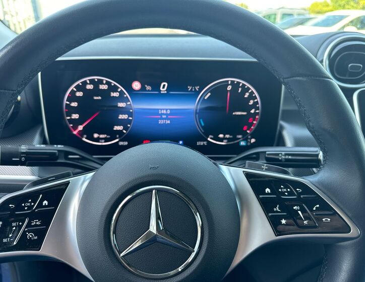 Mercedes-Benz GLC 10