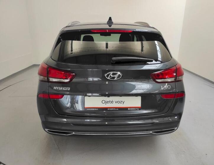 Hyundai i30 38