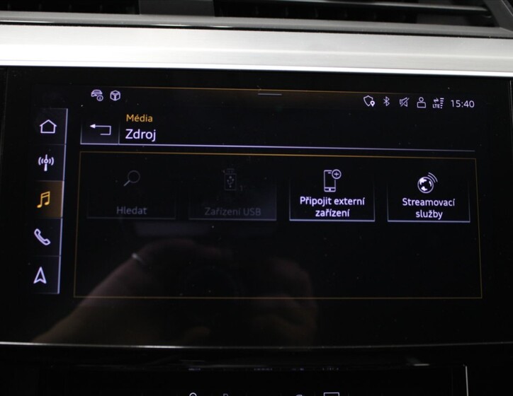 Audi e-tron 14