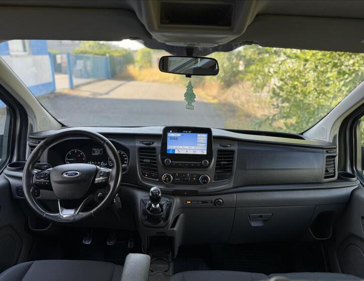 Ford Transit 10