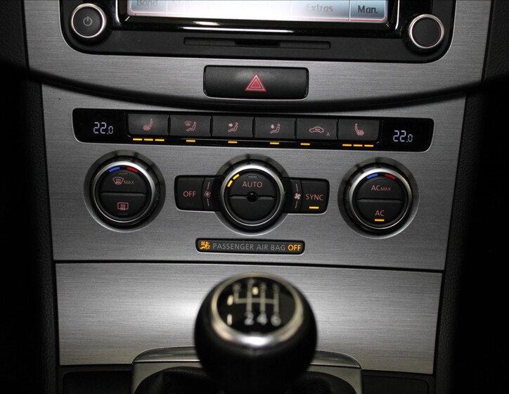 Volkswagen Passat 11