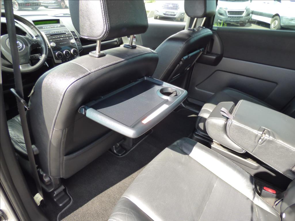 Mazda 5
