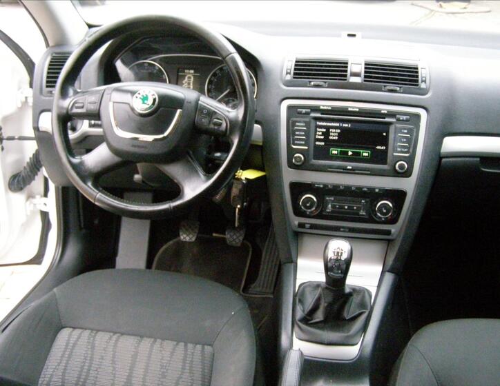 Škoda Octavia 19