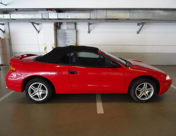 Mitsubishi Eclipse 6