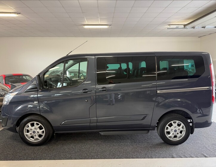 Ford Tourneo Custom 3