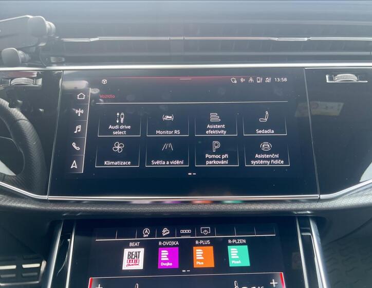 Audi RS Q8 31