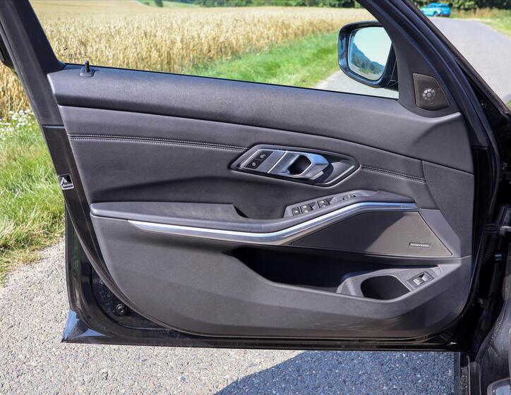 BMW Řada 3 13
